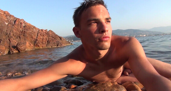 Gaysight Twink Fucking By His Daddy On The Beach