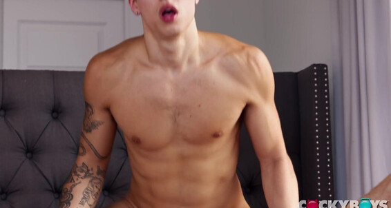 Interracial, Bareback, Big Dick, Blowjob, Uncut, Kissing, Masturbation, Muscles, Tattoos, Cumshots, Anal Sex Angel Elias & Cody Seiya gay SiteRip