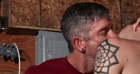 Uncut, Threesome, Huge Dicks, Interracial, Oral, Tattoos, Black, Facials, Cumshots, Rimming, Orgy, Hunks, Jocks, Bareback, Blowjob, Muscle, Hairy, Breeding, Group Sex Flooded Treasure Island Media