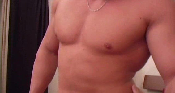 Jon Valentino L