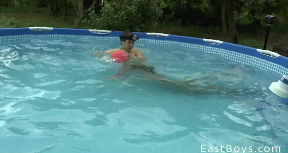 Aston Twins Fun In The Pool Aston Twins
