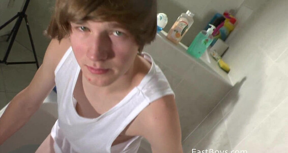 Handjob In The Bath Part Antony Carter