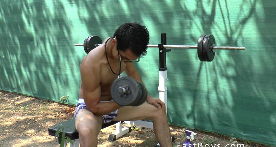 Muscle Worship Summer Garden Vincenzo Mazzi