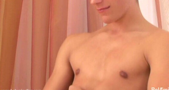 Belamionline Ariel Vanean Single