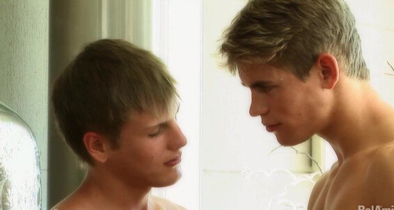 Belamionline Dolph Lambert Harris Hilton Photosession Video