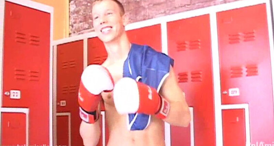 Belamionline Jeremy Reed Photosession Video