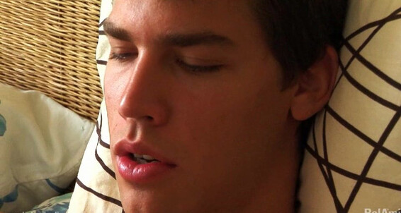 Belamionline Kris Evans Single
