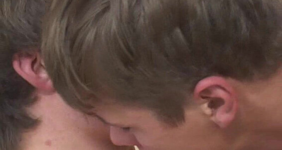 Belamionline Roman Prada Johnny Surabaya