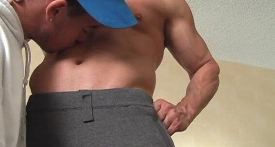 Musclematt Cock Sucker Academy