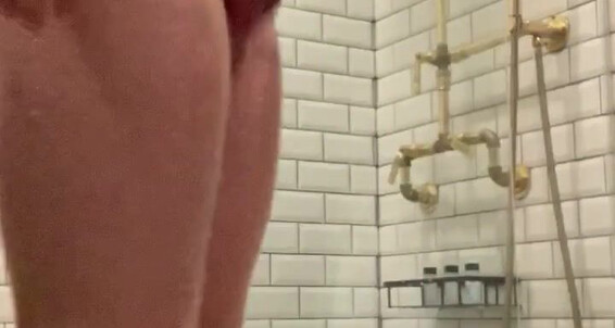 Logan Stevens Shower Vid From My Hotel In Toronto