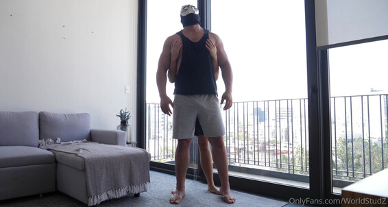 Worldstudz Giant Beefcake Fuck