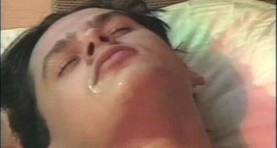 "Gay Boy" Barely Legal, Voyeurism, Bareback, Group Sex, Twinks, Outdoor Sex Boytropolis 1 Man's Best