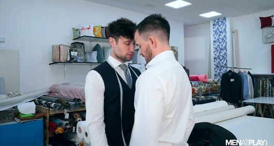 "Drew Dixon, Franky Fox" Oral, Bareback, Muscle, Anal, Hairy, Blowjob, Cumshots, Rimming, Masturbation The Tailor and Franky Gay Siterip