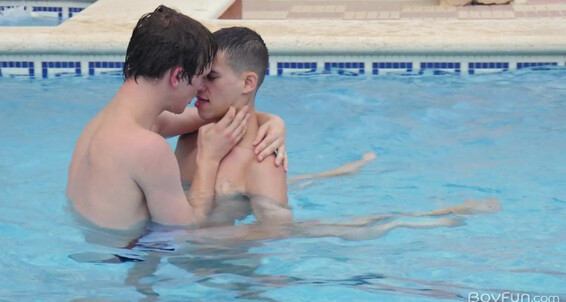 "Alec Loob, Alex Faux" Bareback, Fingering, Kissing, Cumshot, Anal Sex, Blowjob, Tattoos, Rimming, Twinks, Outdoors Spanish Adventures, Part 4 Hitching a Ride Gay Siterip