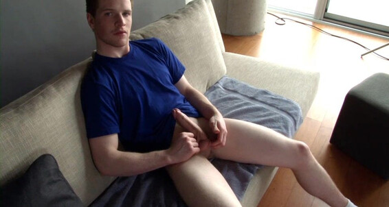 "Gay Boy" Solo, Masturbate, Muscle men, Cumshots Danny Hunter Gay Siterip