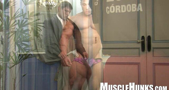 "Gay Boy" Jerkoff, Bodybuilder, Posing, Solo Boris Makov -Reflecting on Spunk Gay SiteRip