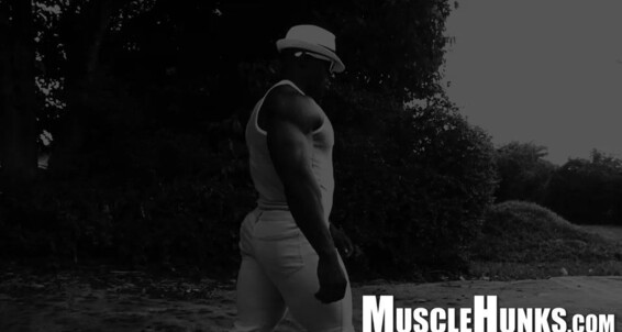 "Gay Boy" Black, Bodybuilder, Jerkoff, Solo, Posing Aden Taylor -Private Show Gay SiteRip