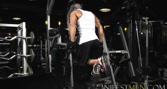 "Gay Boy" Bodybuilder, big dicks, solo, jerkoff, posing Damon Danilo Gay SiteRip