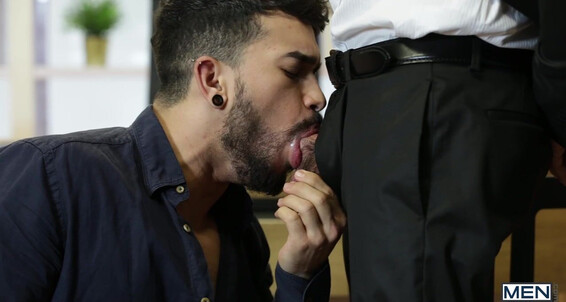"Paddy O'Brian, Pietro Duarte" Hairy, Big Dicks, Uncut, Tattoo, Cut, Facial, Anal Sex, Fetish, Smooth, Latin, Piercing, Cumshots, Rimming, Suits, Muscles, Condom, Masturbation, Blowjob The Boss Part 1 Gay SiteRip
