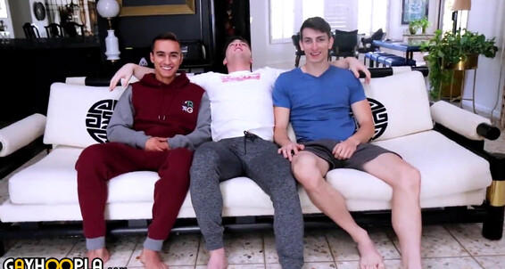 "Collin Simpson, Ethan Manor, Roman Tate" Anal Sex, DAP, Big Dicks, Kissing, Threesome, Masturbation, Muscles, Rimming, Cumshots, Blowjob, Tattoos Popular Model's First Time Double Penetration Attempt Gay SiteRip