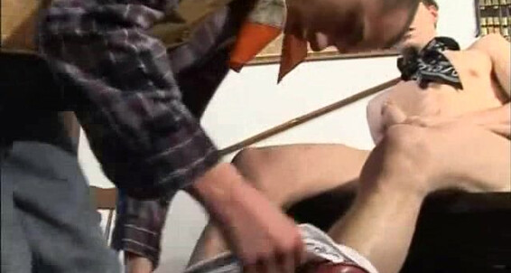 "Peter Abbex , Dylan Cassy , Micky Collio , Roberto Cruiz , Mark King , Martin Lame , Martin Polocek , Genadij Prokov, Keanu Rees , Igor Rusk , Steve Sunny , Steven Ward" anal, oral, Teens Bare Mountains tainted TWINKX/ Publisher: Vimpex Gay Media