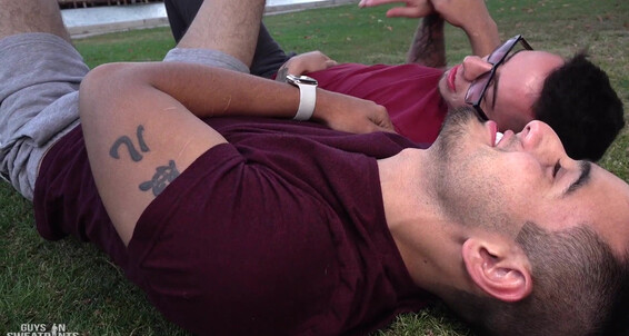 "Vincent O'Reilly, Dario Alexander" Masturbation, Blowjob, Cumshots, Bareback, Latinos, Anal Sex, Muscles, Rimming, Tattoos, Kissing Dario cums in Vincent GayRip