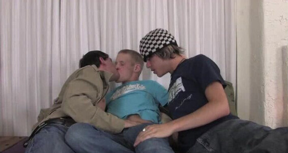 BoyCrush.com: Double Penetration with Kyros Christian, Devon Pryce, Jake Johnson, Aiden Ash, & more!
