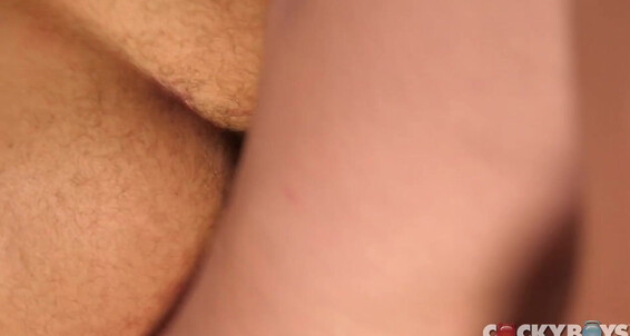 Clark Davis & Cory Kane get wild with big dicks & bareback action