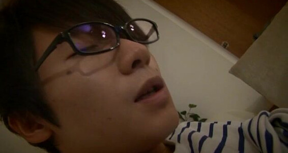 Watch Gachidori's wild 24 hours with Cyber Cafe in the Ko company