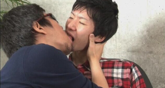 Watch how this Asian hunk pleases himself while filming himself in front of the camera