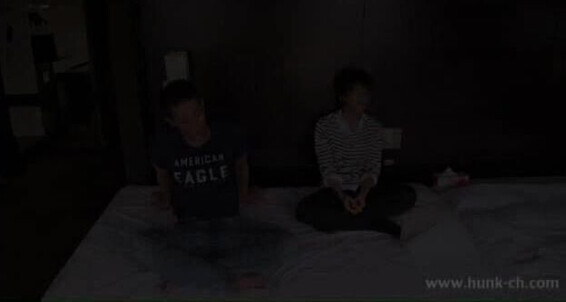 Watch Hunk Video: Straight vs. Gacchinko: Anal Masturbation with Asian Twinks