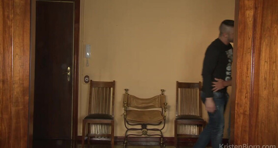 Jacopo Pinaud & Max Toro take a raw anal pounding in a wild casting couch session