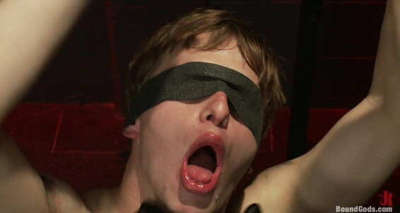 Fetish, Muscules, Bondage, Cumshots, 720p, Oral, Studs, Anal Worshiping Spencer Reed Gay SiteRip