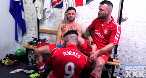 Smooth, Blowjob, Moaning, Scally, Threesome, Big Dick, Bare Feet, Muscles, Anal, Cumshot, Hairy, Foot, Bareback, Deep Throat, Footfetish The Changing Room Diaries Ep.21 Gay SiteRip