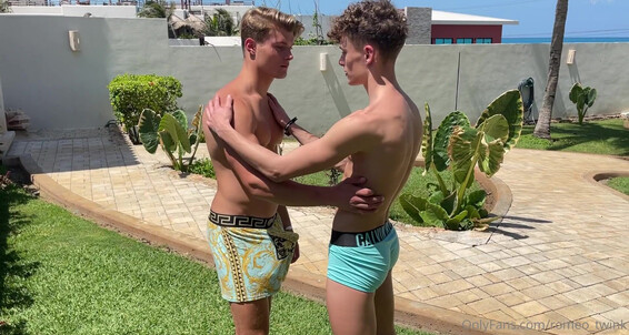 Masturbation, Muscles, Cumshot, Shower, Hunk, Twink Romeo Twink & Xleox Gay SiteRip