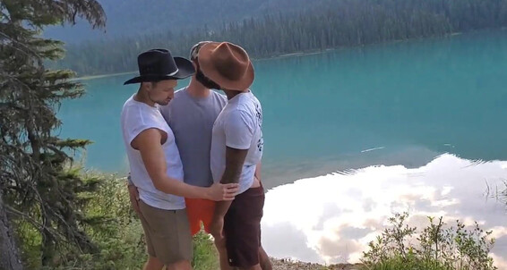 Anal Sex, Muscles, Uncut, Outdoors, Cumshots, Threesome, Masturbation, Big Dicks, Bareback, Rimming, Tattoos, Kissing, Hairy, Piercing, Blowjob Romeo Davis Drake Masters Drew Dixon Gay SiteRip