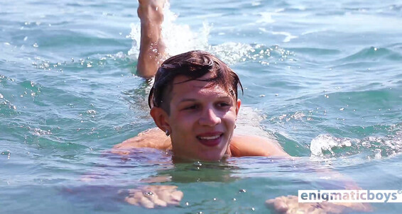 Masturbation, Russian, Skinny, Handjob, Jerking Off, Solo, Big Dick, Uncut, Shaved, Smooth, Cumshot, Moaning Fox Bay Gay SiteRip