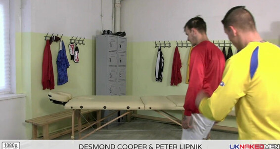 Muscles, Kissing, Jerking Off, Oral, Cumshots, Blowjob, Big Dick, Uncut, Tattoos Desmond Cooper & Peter Lipnik Gay SiteRip