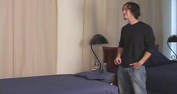 Seancody Blowing Luke