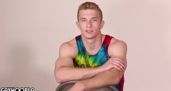 Gayhoopla Gh Blonde Dancer Davie Quinn