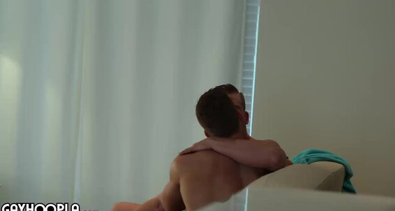 Gayhoopla Gh Kyle Dean Fucks Hungry Bottom Jimmy Bona