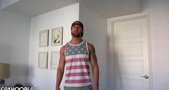 Gayhoopla Gh New Gym Jock Chris Curl Jerks Off