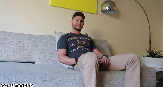 Gayhoopla Gh Sexy Stripper Rob Burry Solo Jerk Off