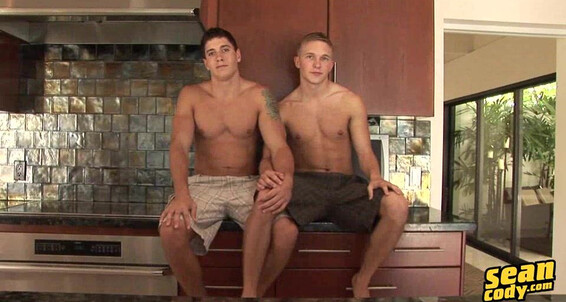 Seancody Sc Jake And Pete In Hawaii