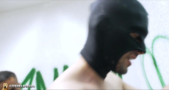 Citebeur Discreet Arab Bottom Dude Gives Himself Dzfuck