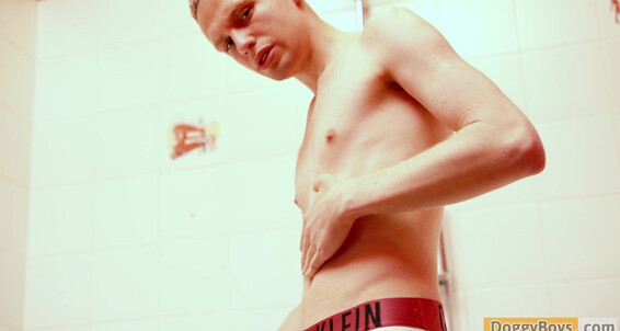 A Soapy Shower Jerk Off With Arthur Arthur Vink P