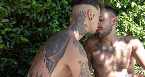 Latinleche Numero By The Pool Kendro And Milo P