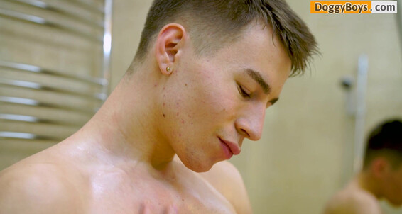 Muscle Boy Squirts Hot Cum Carlos Jorge P