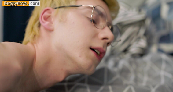 Skinny Twink Karol Cums Karol Gajda P