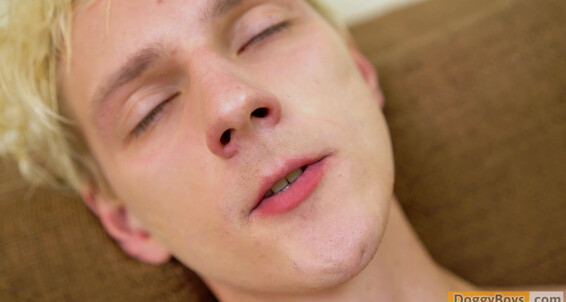 Splashing Cum From His Big Teen Cock Andreas Nilsen P
